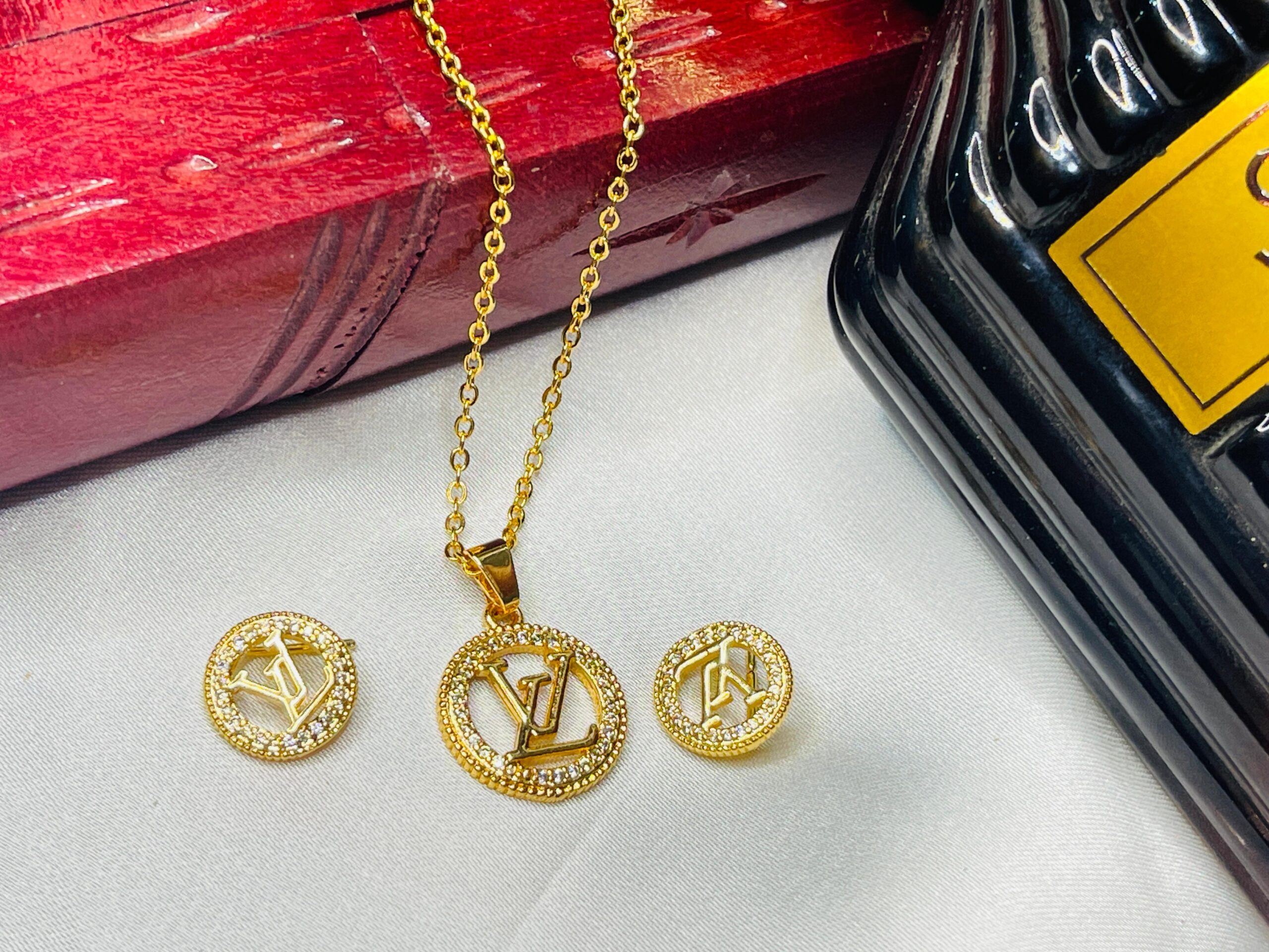 Pendant Necklace For Woman