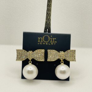 Gold Bow & Pearl Drop Earrings – Elegant Crystal & Pearl Jewelry
