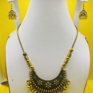 Elevate your ethnic style with this antique goldEN necklace & jhumkas