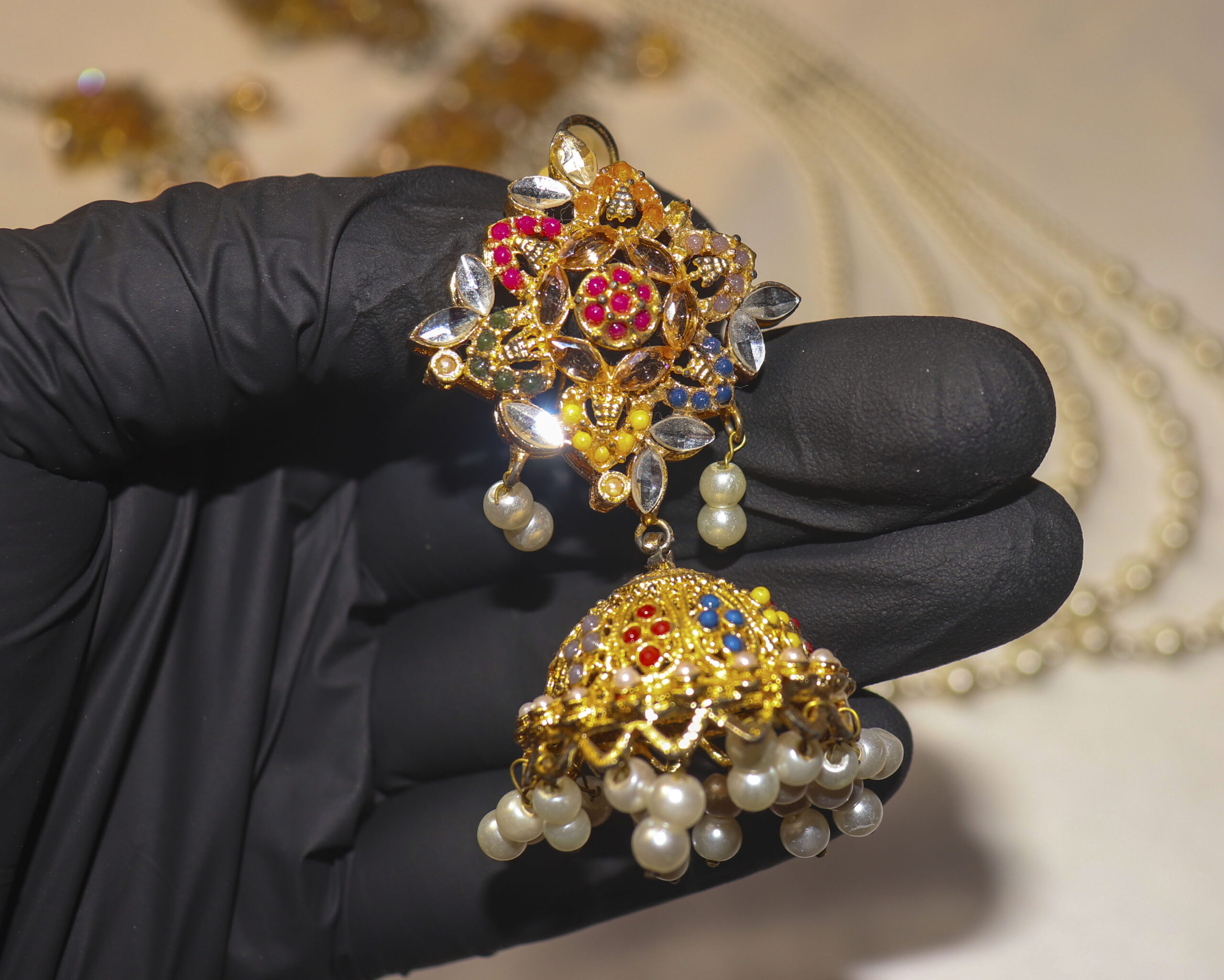 Royal Radiance: The Pearl & Kundan Bridal Set